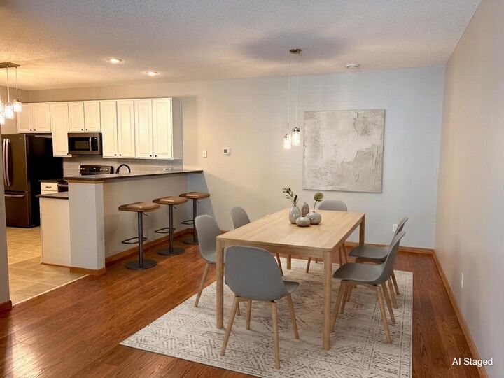 Property Photo:  1836 Mockingbird Avenue  MN 55379 