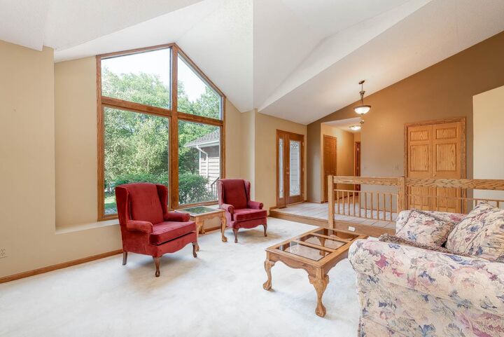 Property Photo:  200 Greenwood Drive  MN 56001 