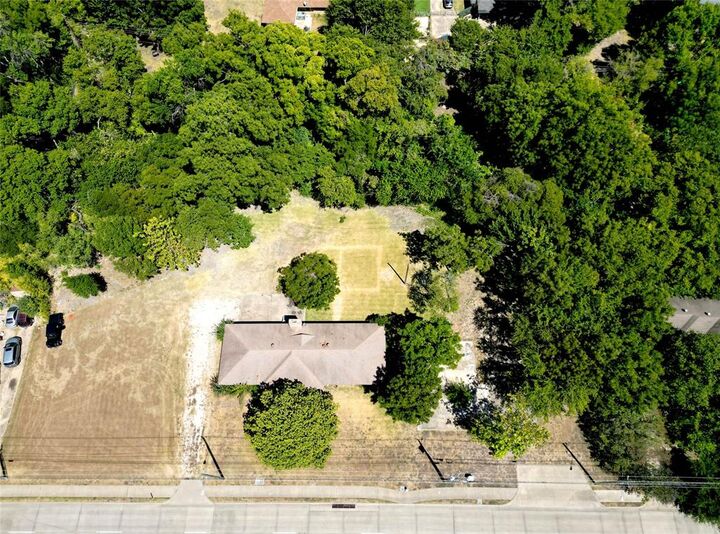Property Photo:  1620 N Houston School Road  TX 75134 