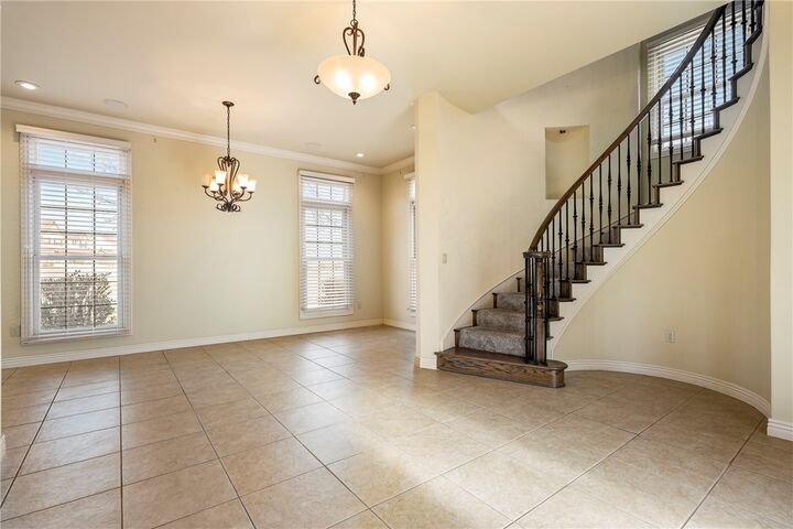 Property Photo:  2616, 2700, 2464 S Everest Avenue  AR 72758 