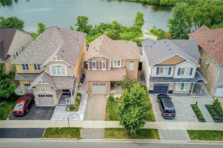 Property Photo: 629 Symons Crossing ON L9T 7S2