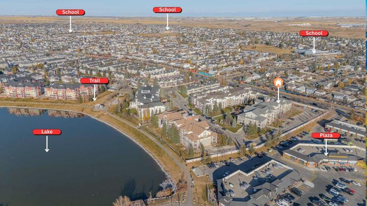 Property Photo:  17 Country Village Bay NE 105  AB T3K 5Z3 