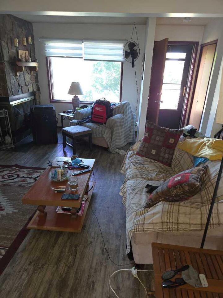 Property Photo: 3 Grant Street C AB T4P 3A4