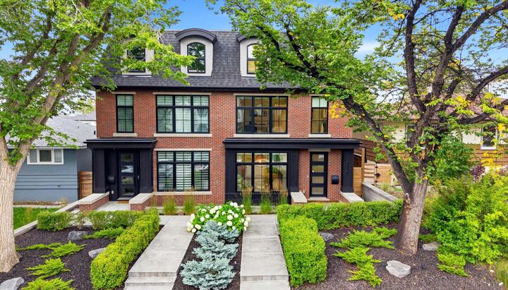 Property Photo:  2820 36 Street SW  AB T3E 3A1 