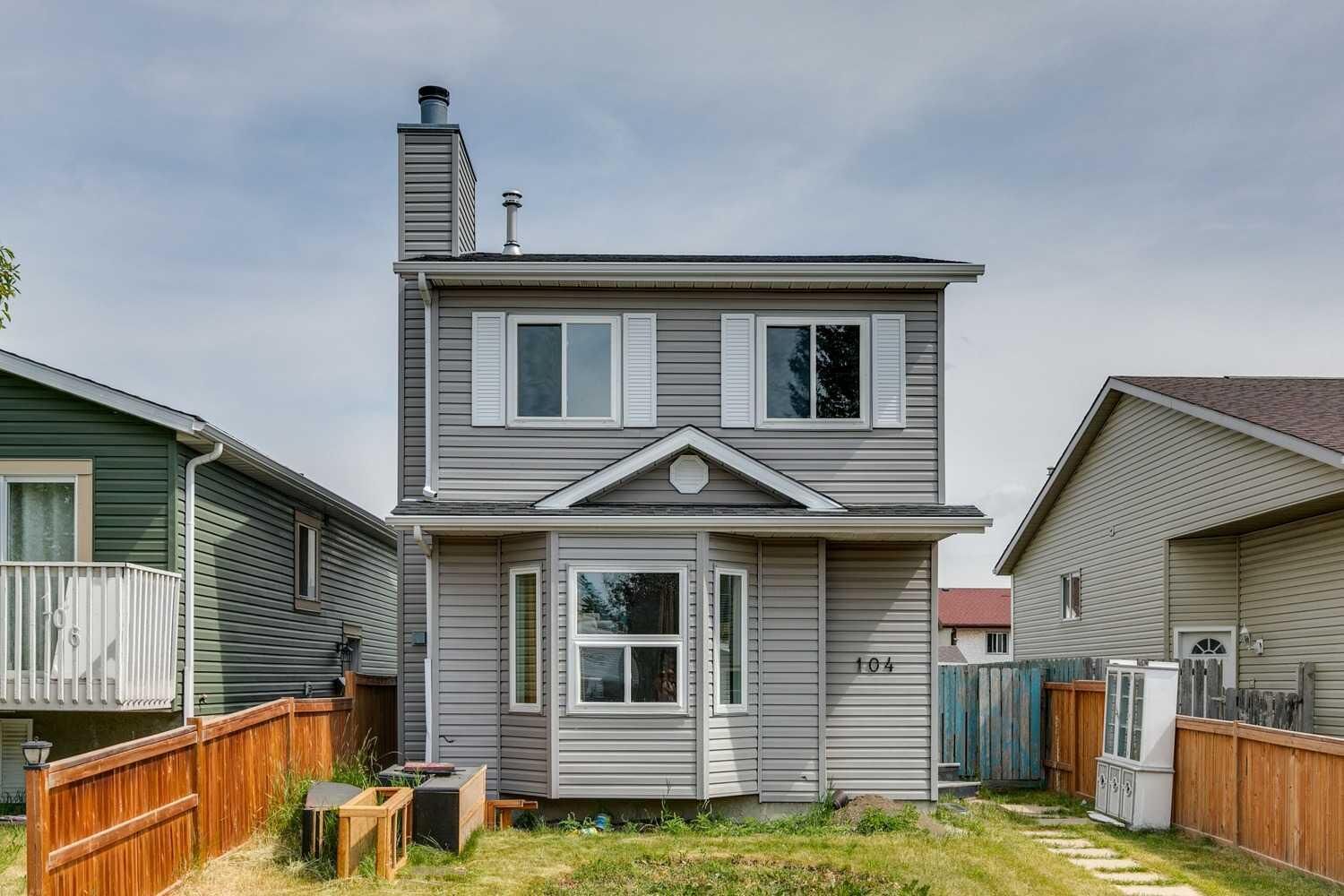 Property Photo: 104 Falmere Way NE AB T3J 2Y5