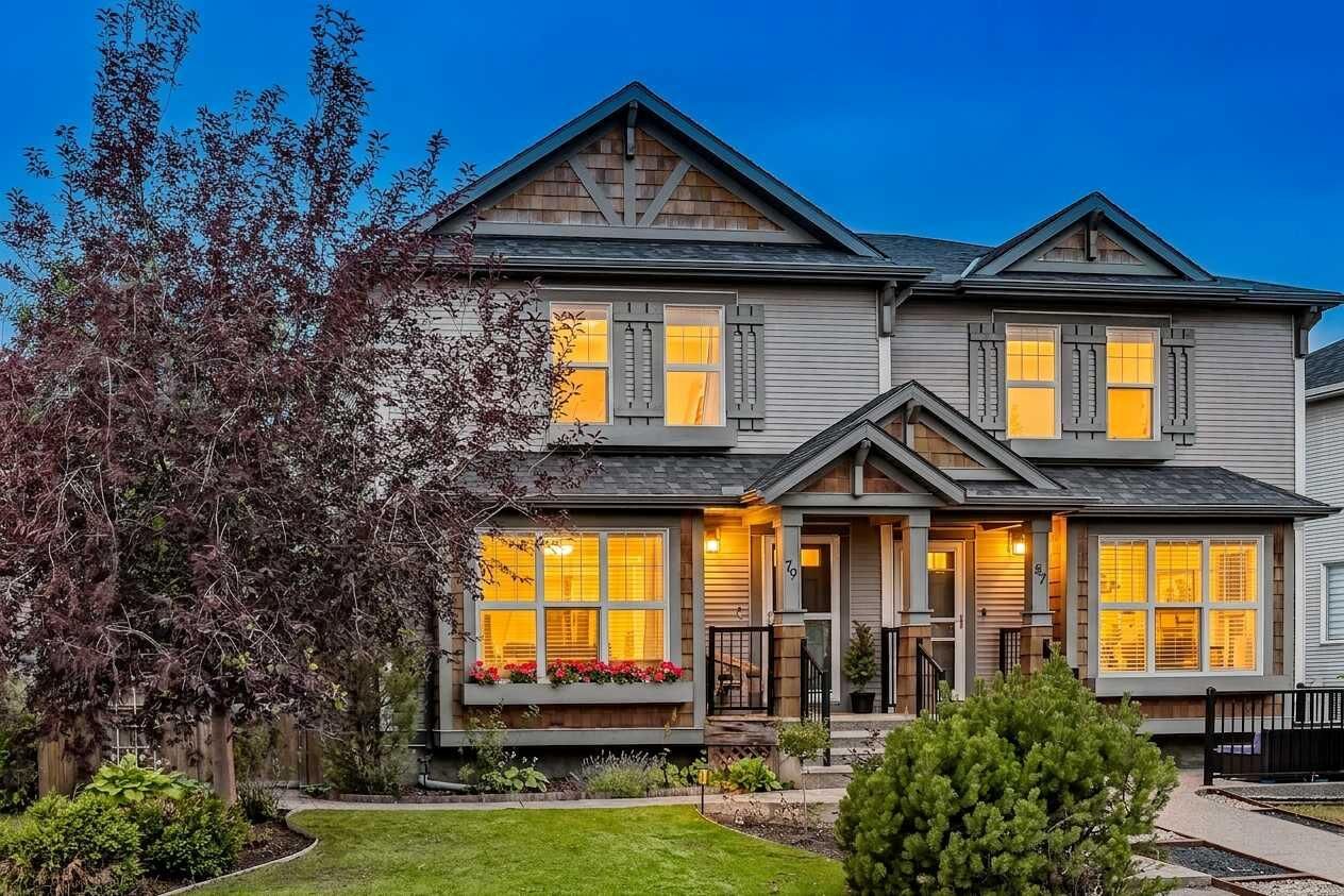 Property Photo:  79 Autumn Green SE  AB T3M 0H4 