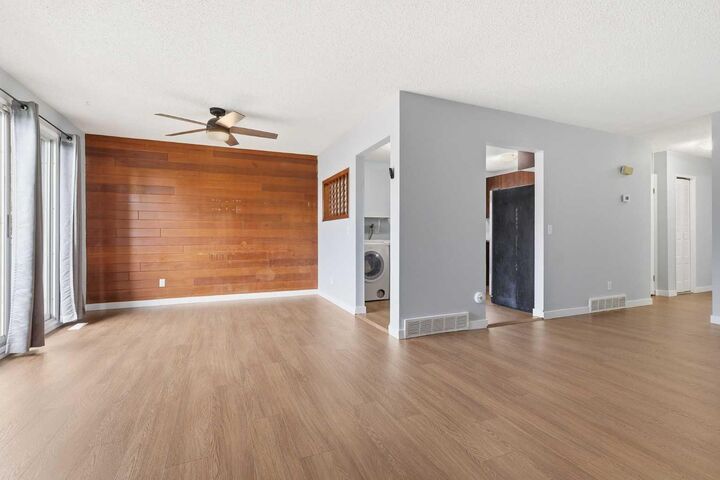 Property Photo: 15 Doverville Way SE AB T2B 2N6