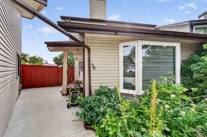 Property Photo: 36 Templegreen Bay NE AB T1Y 4Z3
