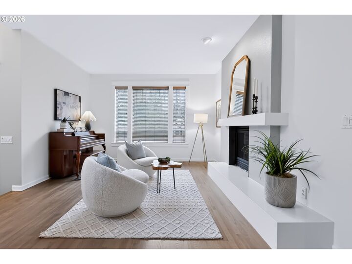 Property Photo:  8817 SW 49th Ave  OR 97219 