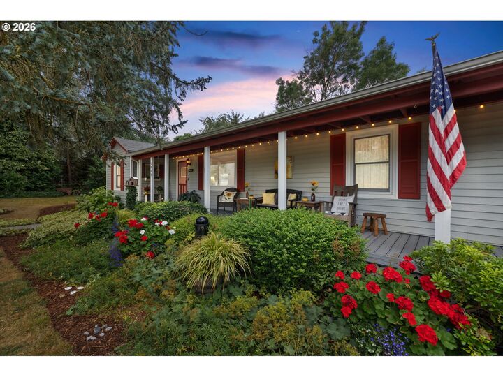 Property Photo: 2902 NE 252nd Ave WA 98607