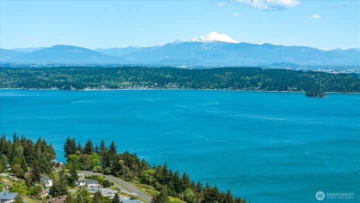 Property Photo: 4444 Norris Lane WA 98277