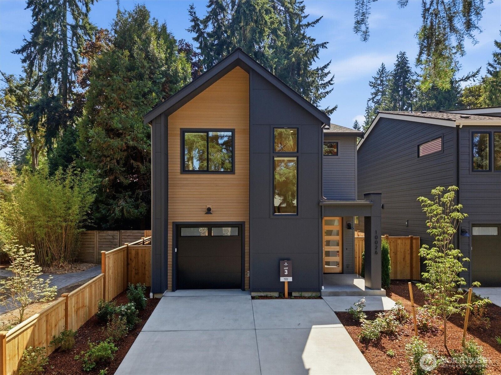 Property Photo: 10026 Slater Avenue NE WA 98033