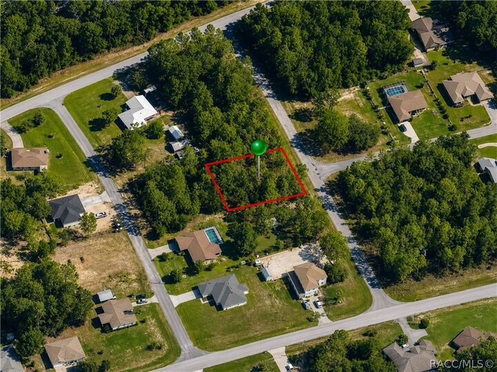 Property Photo: 7938 N Ryan Way FL 34434