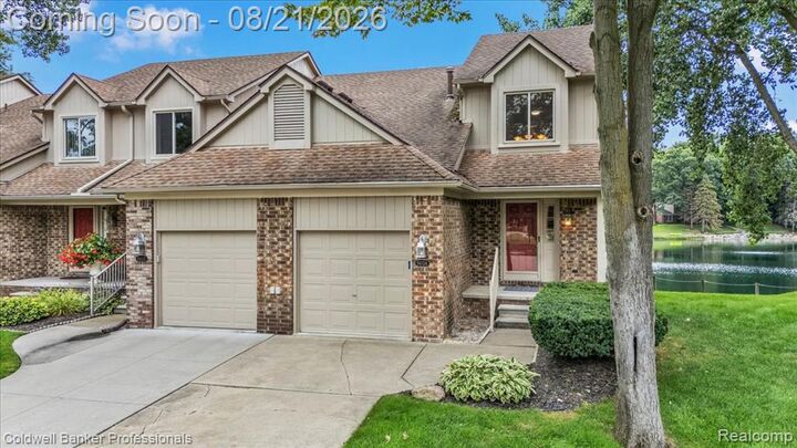 Property Photo:  54124 Buccaneers Bay  MI 48316 