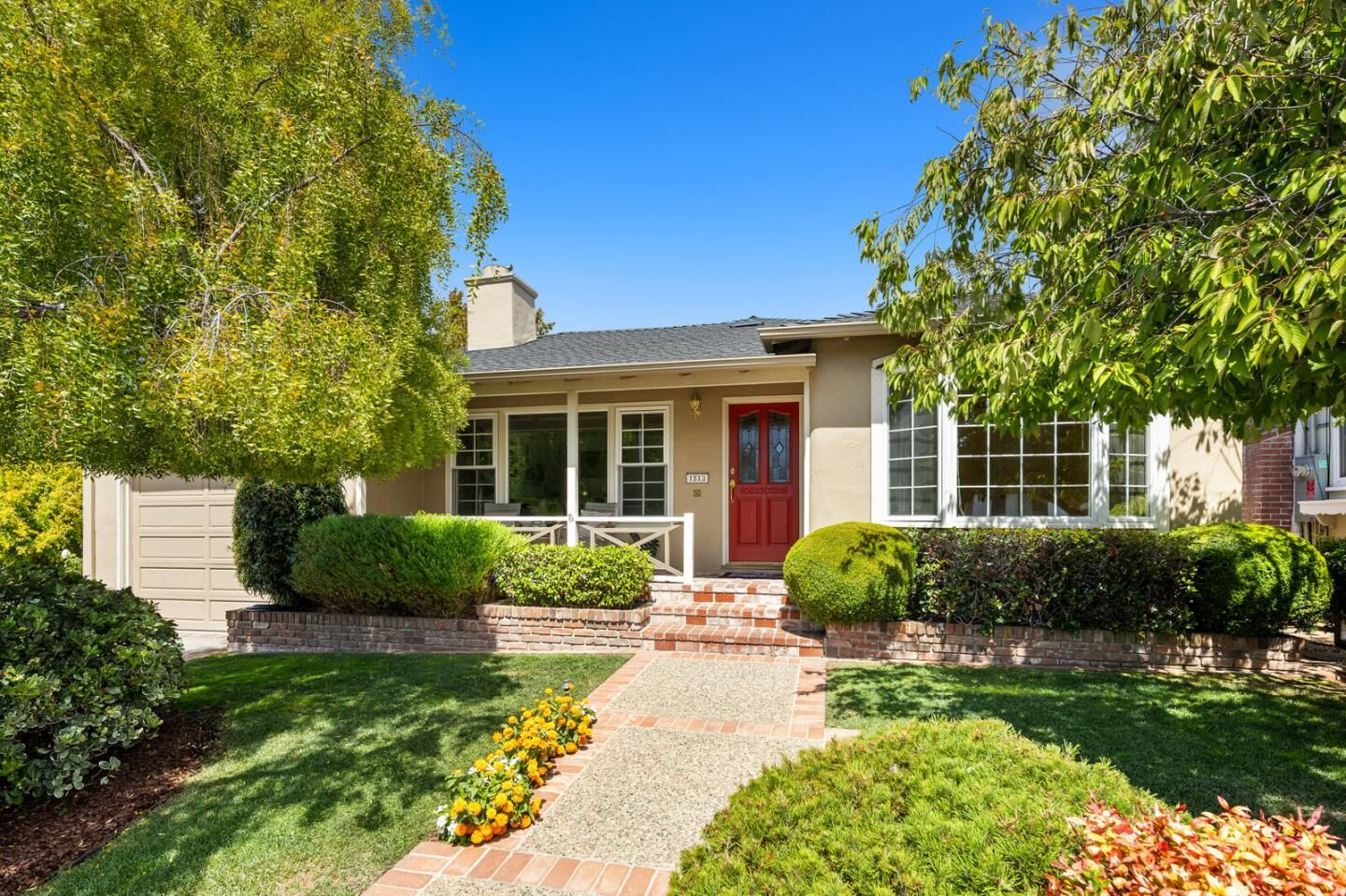Property Photo: 1513 Edinburgh St. CA 94402