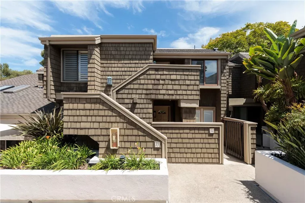 Property Photo:  55 Sea Island  CA 92660 