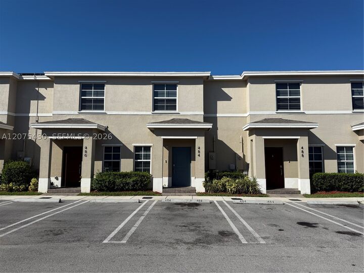 Property Photo: 488 NE 5th Ter FL 33034