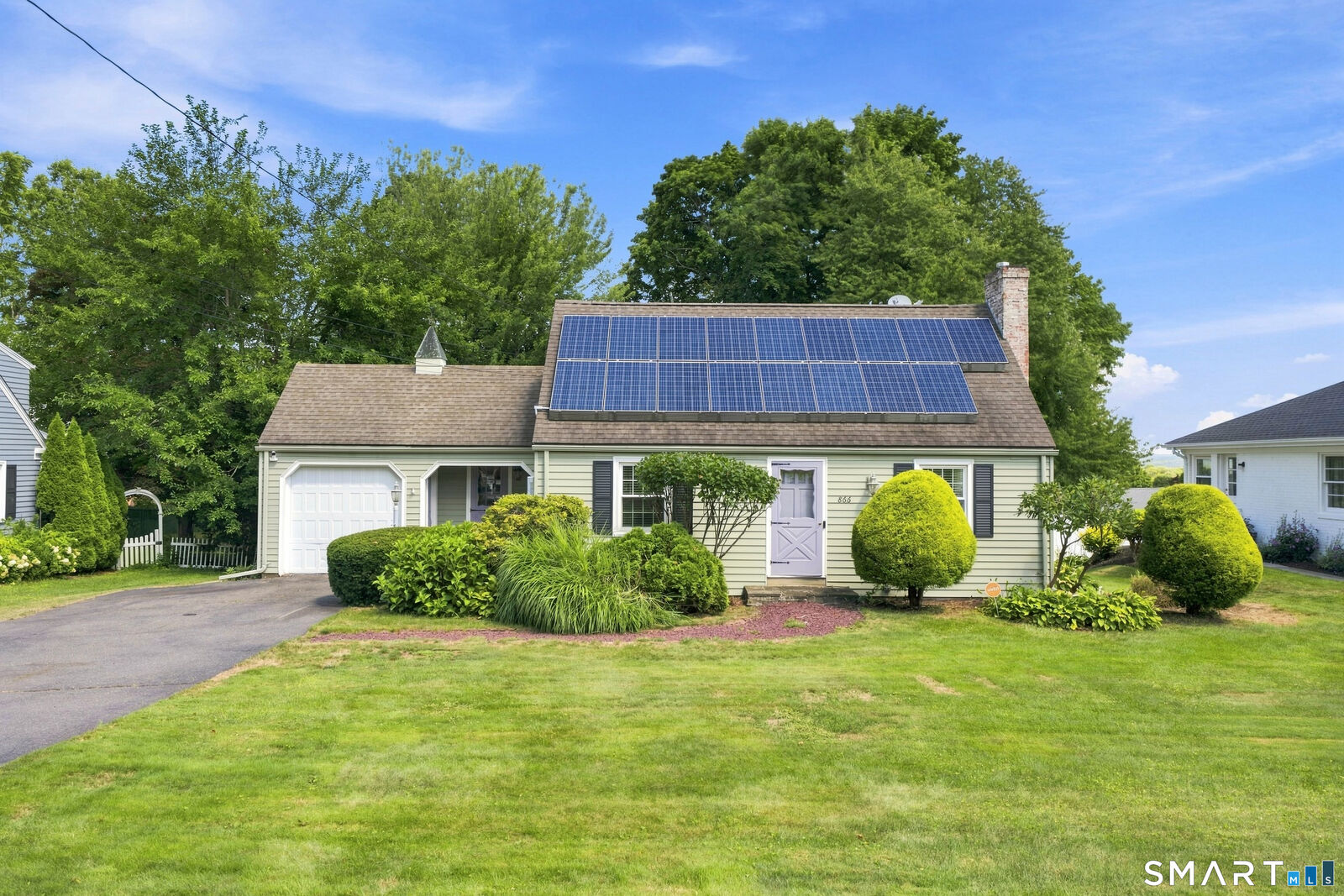 Property Photo:  866 Ridge Road  CT 06109 