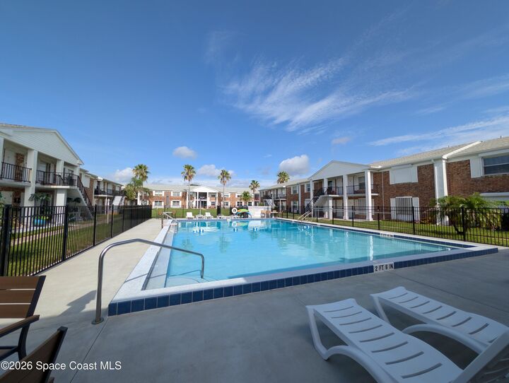 Property Photo:  190 E Olmstead Drive  FL 32780 