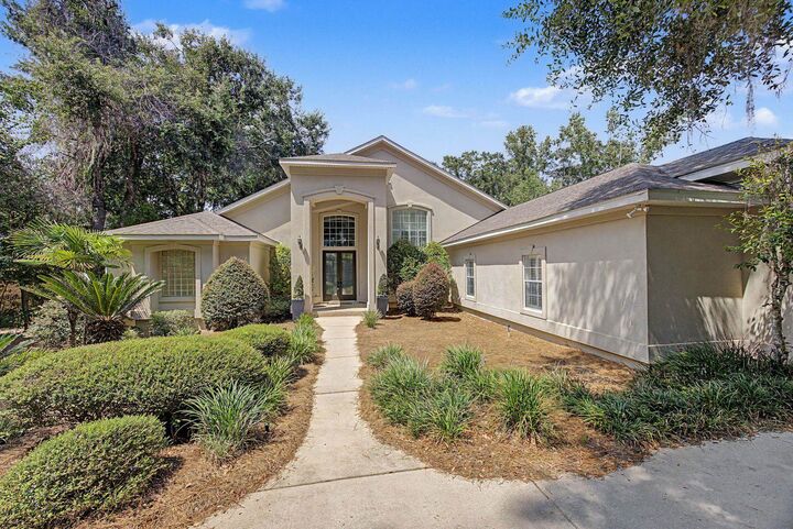 Property Photo: 7727 Preservation Road FL 32312