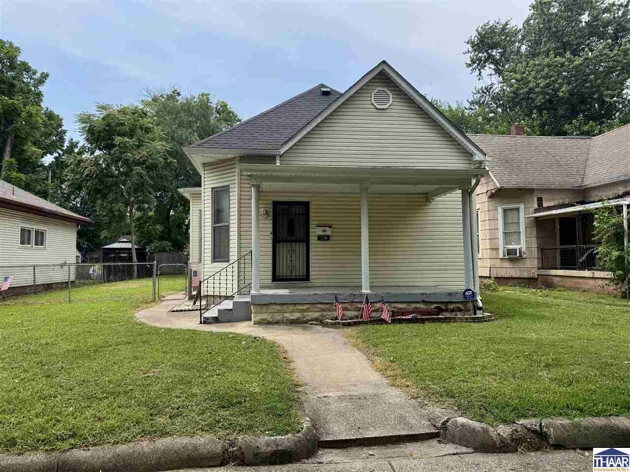 Property Photo: 1239 S 5th Street IN 47802