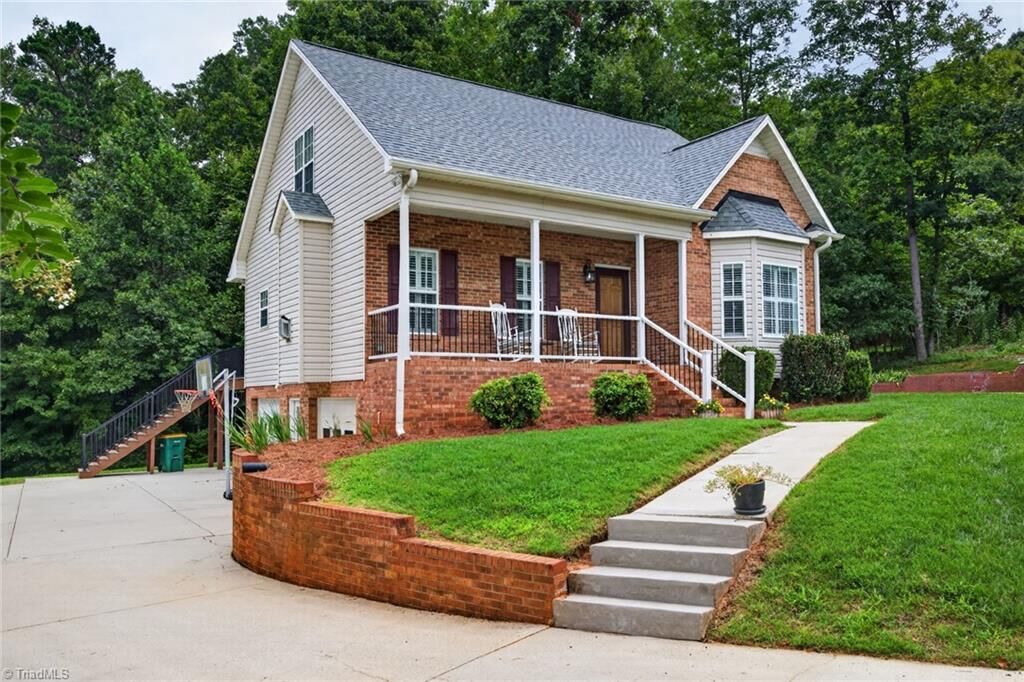 Property Photo: 7275 Cortney Glen Lane NC 27023