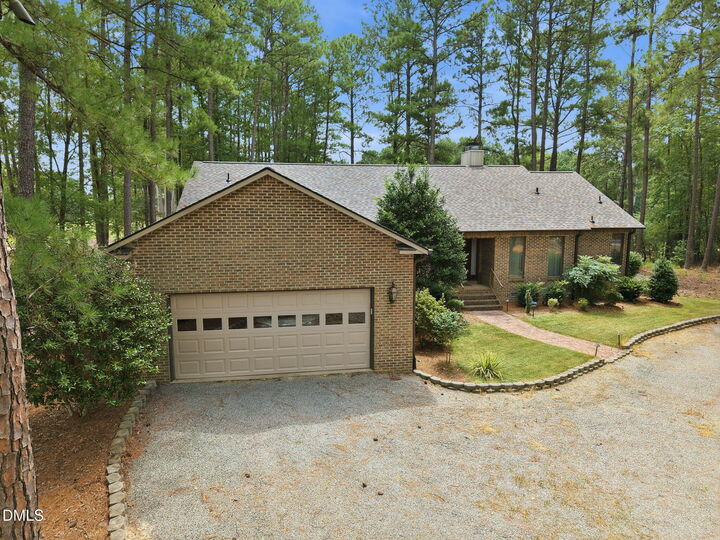Property Photo: 177C Traceway N NC 27332