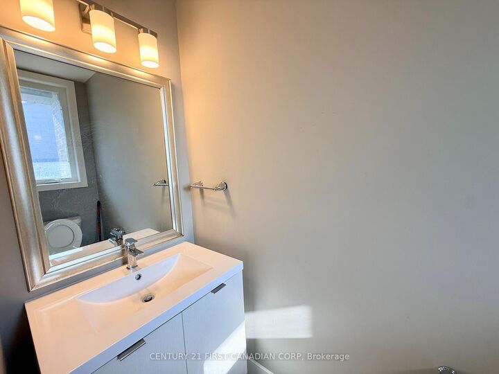 Property Photo: 1960 Dalmagary Road 181 ON N6G 0T8