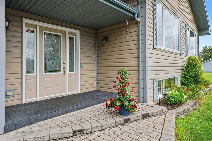 Property Photo:  11711 Breezewood Avenue  ON K0C 1X0 