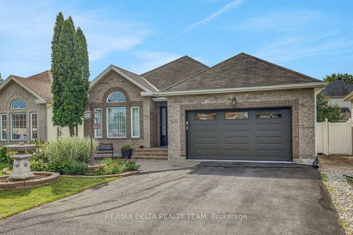 Property Photo: 1032 Valin Street ON K4A 4X7