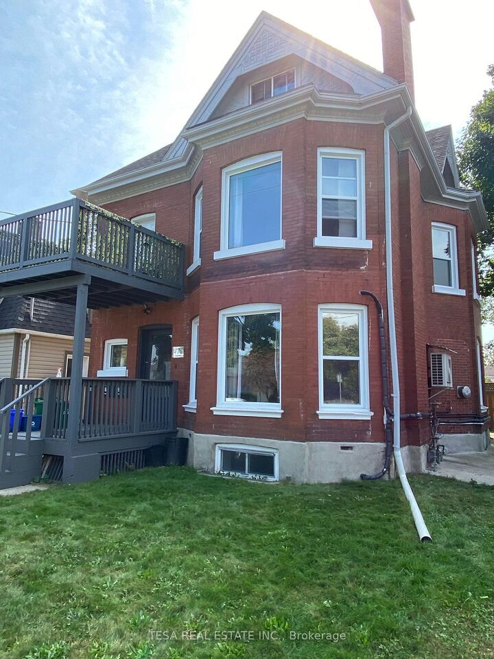Property Photo: 77 East Avenue 2 ON N3S 3L6