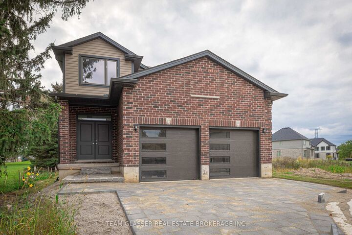 3465 Oriole Circle E — photo 1