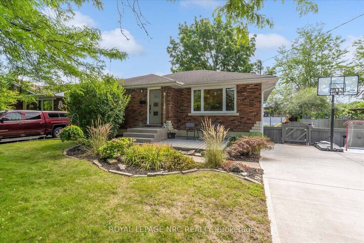 5 Goldsmith Avenue — photo 1