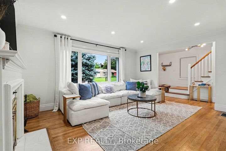 Property Photo: 40 Epworth Avenue ON K2G 2L7