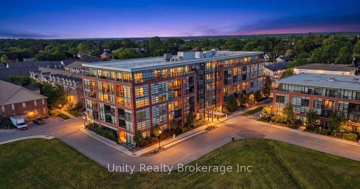 Property Photo:  15 Prince Albert Boulevard 312  ON N2H 0C2 