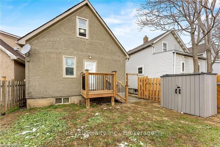 Property Photo: 28 Division Street Upper ON L2R 3G2