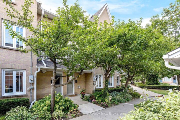 Property Photo: 2110 Cleaver Avenue 218 ON L7M 3Z3