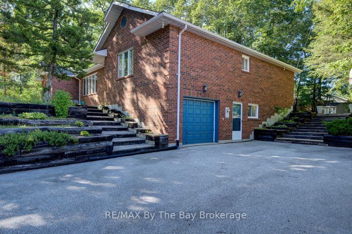Property Photo: 47 Birchwood Trail ON L9Z 1B1