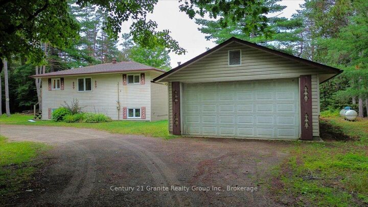 Property Photo: 32 Firehall Lane ON K0L 1C0