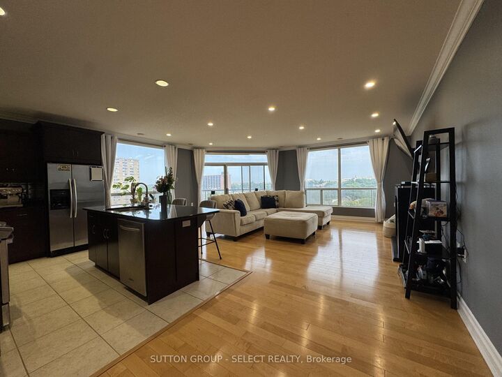 Property Photo:  250 Pall Mall Street 808  ON N6A 6K3 