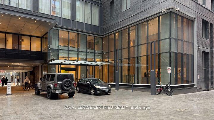 Property Photo: 125 Blue Jays Way 1905 ON M5V 0N5