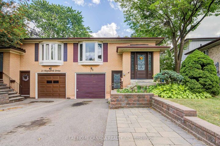 Property Photo: 19 Hepworth Drive ON M9R 3W1