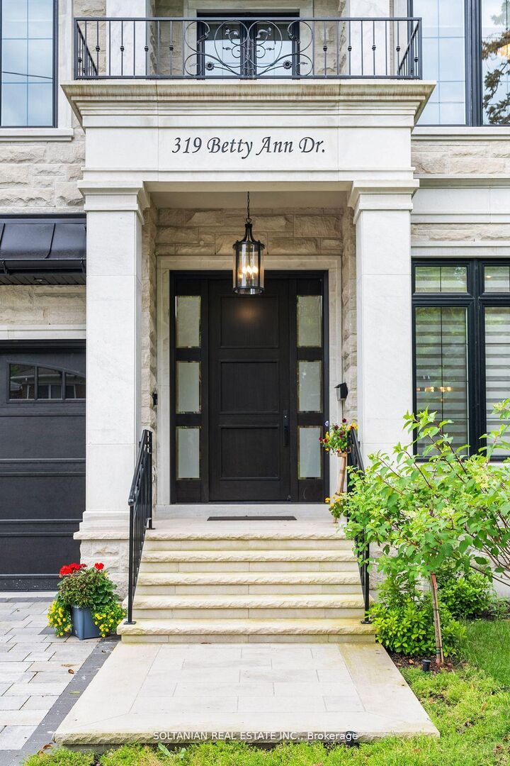 Property Photo: 319 Betty Ann Drive ON M2R 1B4
