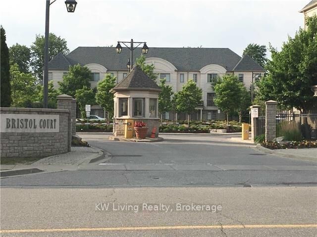 Property Photo:  9133 Bayview Avenue Th76  ON L4B 4V6 