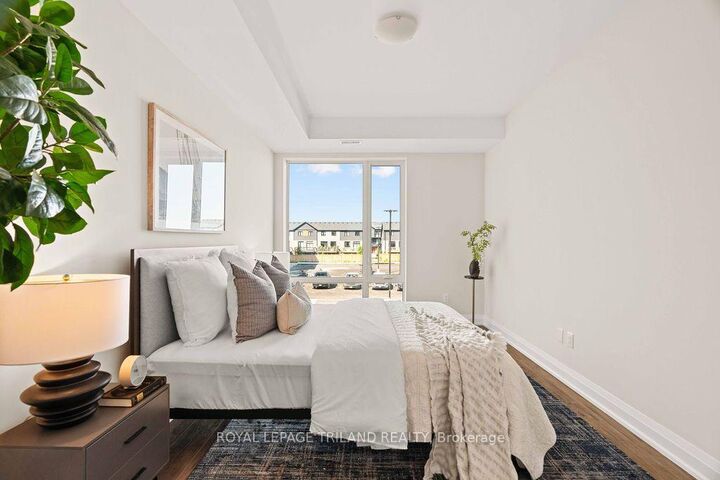 Property Photo: 865 Kleinburg Drive 106 ON N5X 0P4