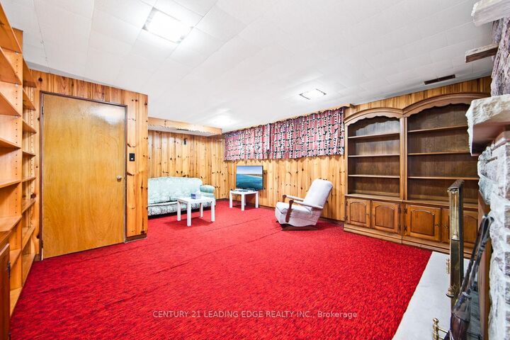 Property Photo: 1 Bradgate Road ON M3B 1J6