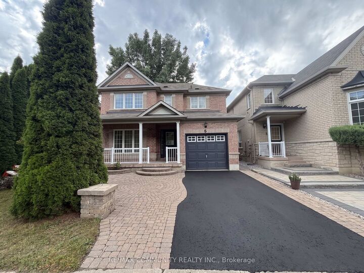 5 Canoe Crescent — photo 1