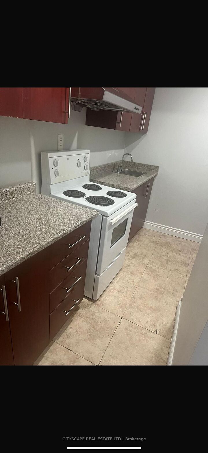Photo de la propriété:  139 Ecclestone Drive  ON L6X 3P7 