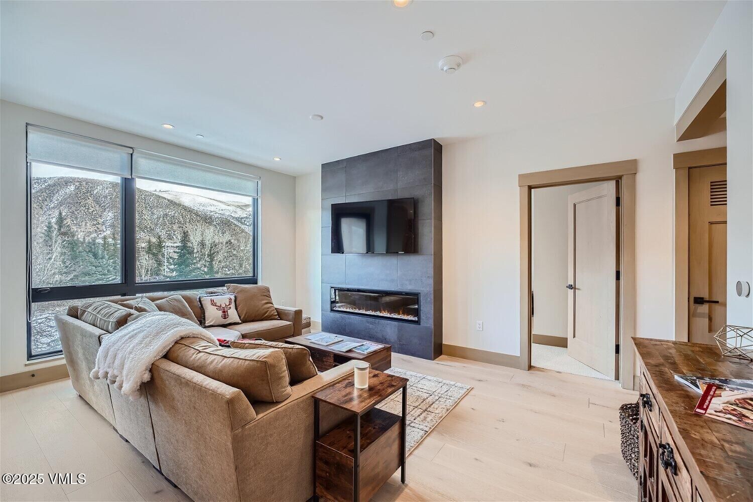 Property Photo:  42 Riverfront Lane # 205  CO 81620 