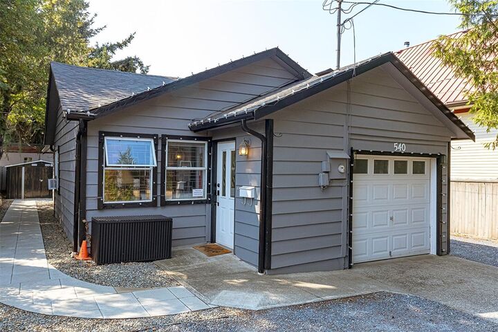 540 Langford St — photo 1